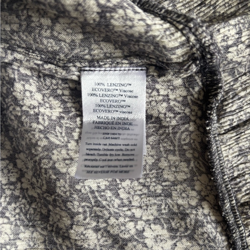 Faherty Sirene Dress - Navy Ditsy Floral / L - Picture 9 of 12